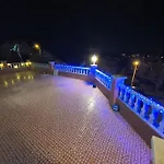 Le Petit Paradis