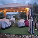 Chalet Le Petit Paradis