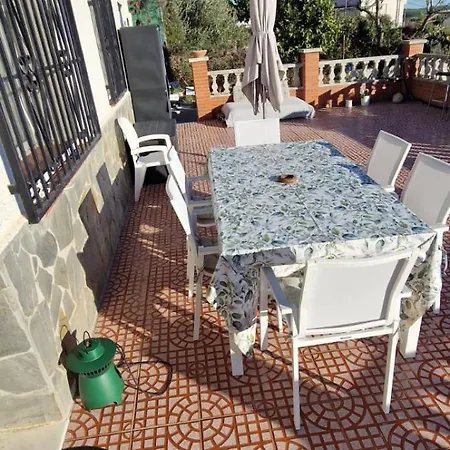 Le Petit Paradis