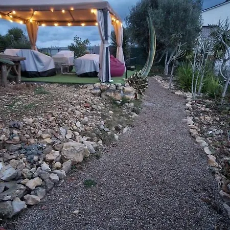 Le Petit Paradis *