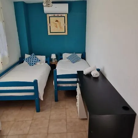 Le Petit Paradis * Olivella